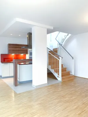 Traumhafte DG-Wohnung in 1210 Wien: 3 Zimmer, 3 Terrassen, modern und zentral! – Bild 3