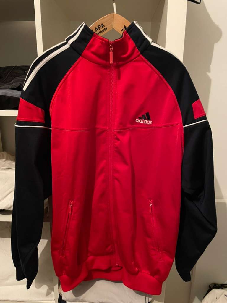 Adidas trainingsjacke 2025 rot schwarz