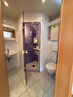 1-Zimmer-Wohnung mieten in Salzburg-Umgebung – 30 m², € 880 – Bild 5 von 19