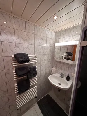 1-Zimmer-Wohnung mieten in Salzburg-Umgebung – 30 m², € 880 – Bild 17 von 19
