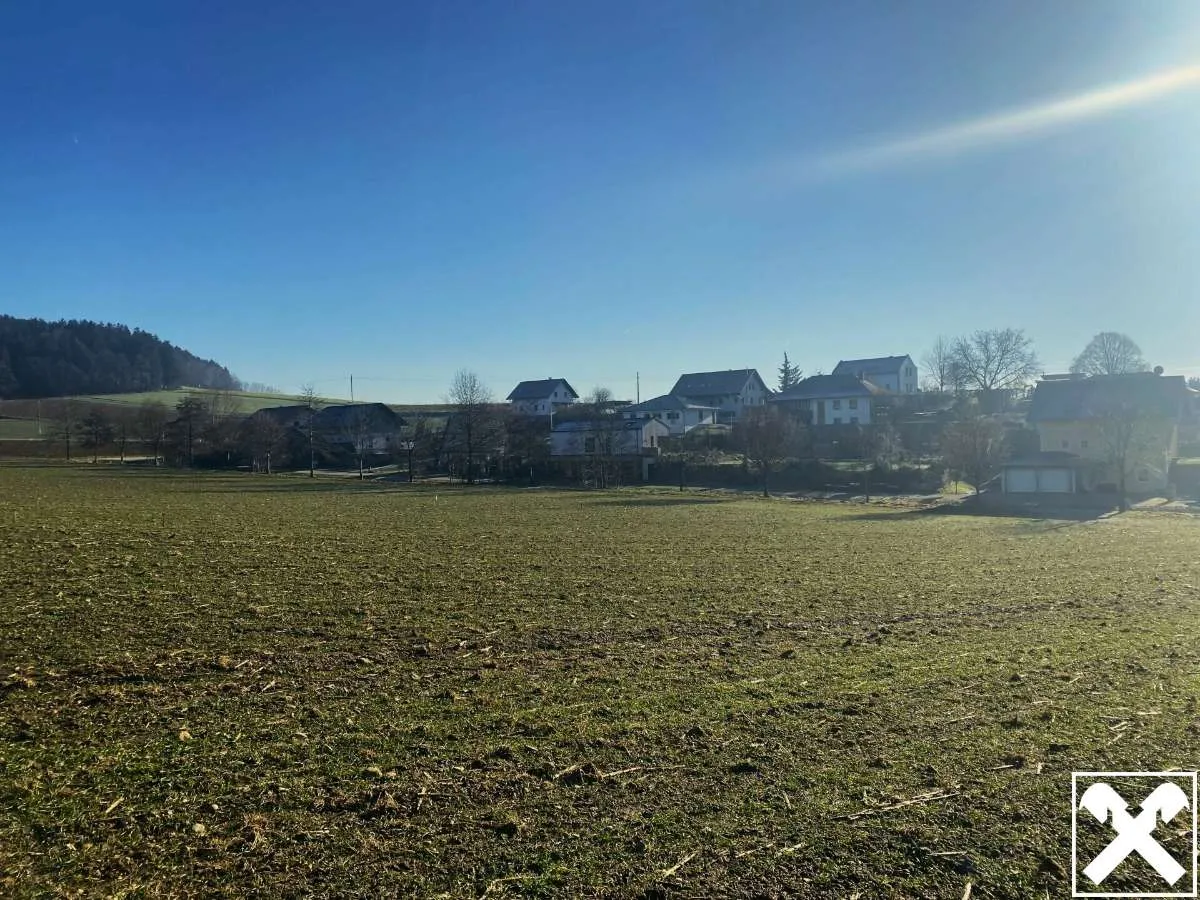Sonniges Baugrundstück in Gurten Gst-Nr. 927/11 - Widok 3
