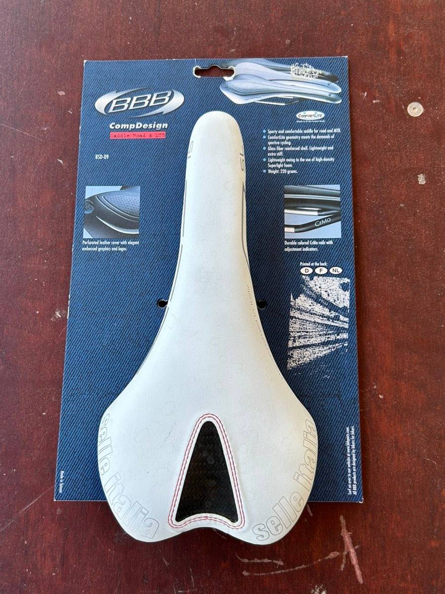 MTB Rennrad Sattel wei Carbon/ BBB,  30,- (8020 Eggenberg) - willhaben