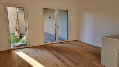 65 m² Gartenwohnung inkl. Garagenplatz und Kellerabteil