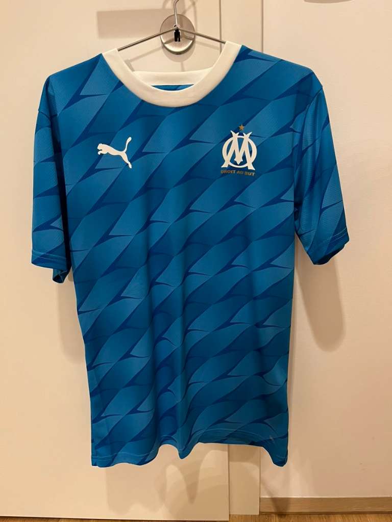 PUMA Fußballtrikot Olympique Marseille Trainingsshirt Beige, Offizielles  Teamwappen