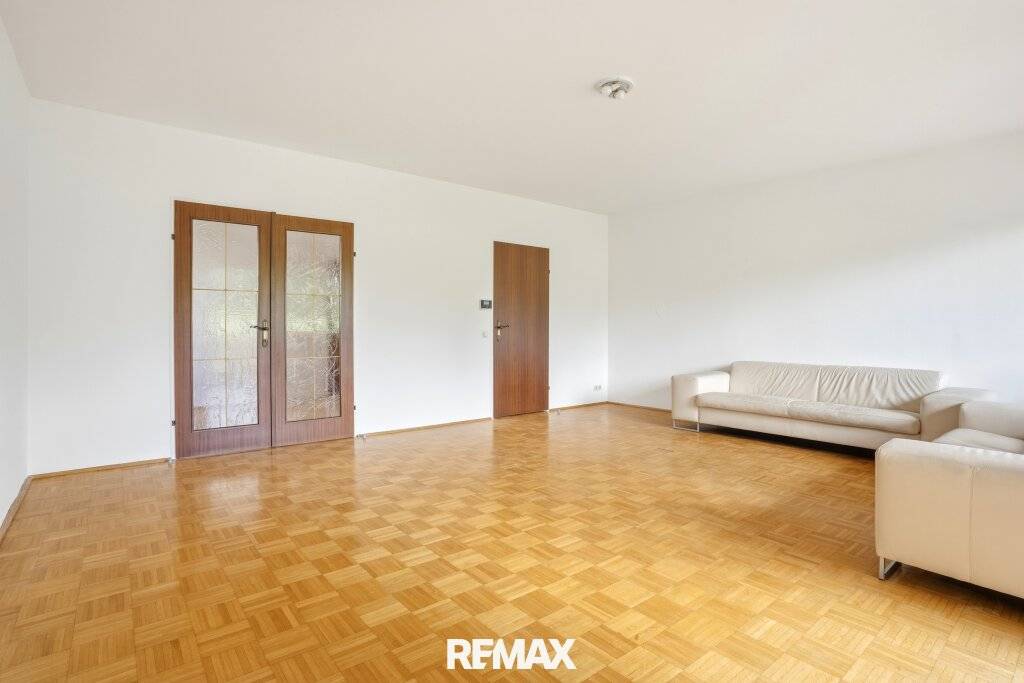 TOP LAGE - Familienwohnung mit Potential am Römerberg - Ansicht 2