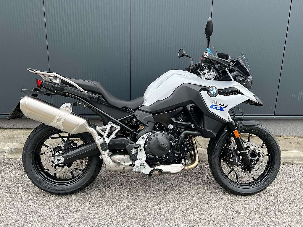 BMW F 800 GS Weiß (6K58246) Werkstieferlegung Enduro