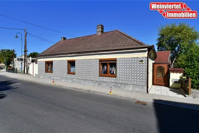 Haus kaufen in Mistelbach – 150 m², € 119.000 – Bild 1 von 18