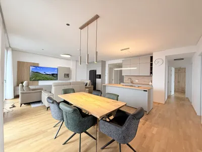 High-End Residence - Marina Tower - Vollmöbliert - Parkplatz – Bild 3