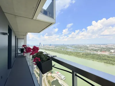 High-End Residence - Marina Tower - Vollmöbliert - Parkplatz