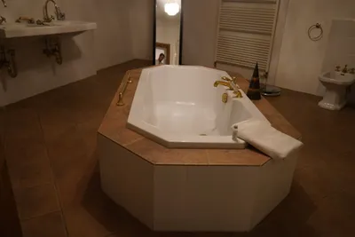 7-Zimmer-Haus kaufen in Krems an der Donau – 275 m², € 1.499.000 – Bild 11 von 57