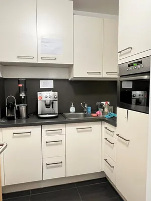 1-Zimmer-Gewerbeimmobilie mieten in Dornbirn – 42 m², € 852 – Bild 5 von 6