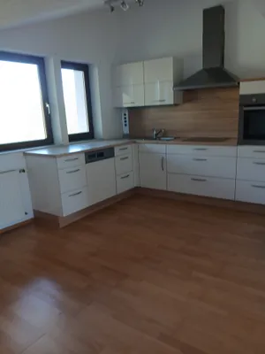3-Zimmer-Wohnung mieten in Feldkirchen – 100 m², € 1.000 – Bild 3 von 8