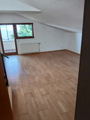 3-Zimmer-Wohnung mieten in Feldkirchen – 100 m², € 1.000 – Bild 4 von 8