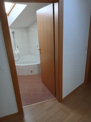 3-Zimmer-Wohnung mieten in Feldkirchen – 100 m², € 1.000 – Bild 8 von 8