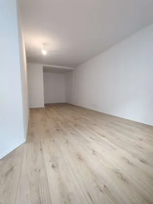 Renovierte 2-Zimmer-Wohnung mit Wohnküche | Buchengasse, 1100 Wien ab August verfügbar – Bild 2