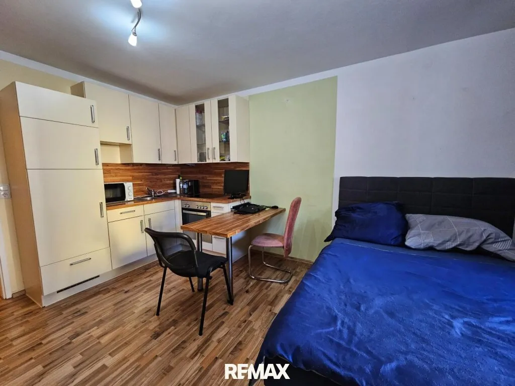 NEUER PREIS! Rarität- Ferienwohnung im ausgewiesenen Zweitwohnsitzgebiet in Kaprun - Widok 2