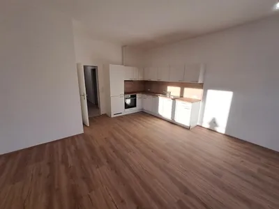 3-Zimmer-Wohnung mieten in Korneuburg – 85 m², € 1.277 – Bild 2 von 7