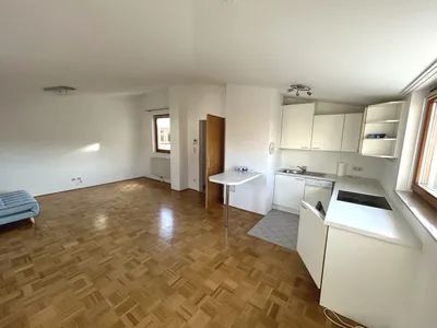 1-Zimmer-Wohnung mieten in Mödling – 42 m², € 770 – Bild 2 von 8