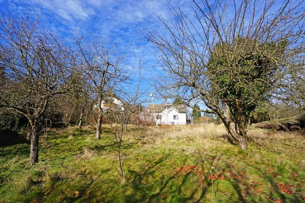 Grundstück mit Panoramablick an der Wiener Stadtgrenze - teilbar mit Bauträger-Eignung! - Ansicht 3