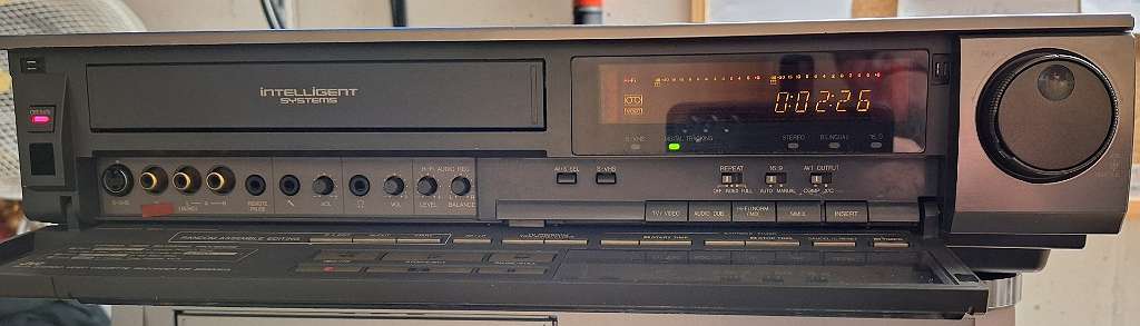 Pin by Silvio Lico on Akai  Tape recorder, Pioneer audio, Audio tape