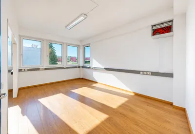 4-Zimmer-Gewerbeimmobilie mieten in Klagenfurt – 80 m², € 1.198 – Bild 2 von 6