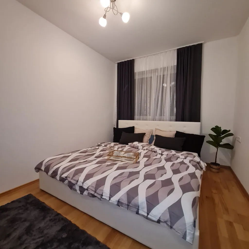 Charmante Gartenwohnung mit eigenem Eingang & Terrasse in ruhiger Zentrumslage- provisionsfrei- reserviert – pohled 3