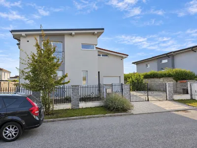 5-Zimmer-Haus kaufen in Neusiedl am See – 200 m², € 429.900 – Bild 1 von 33