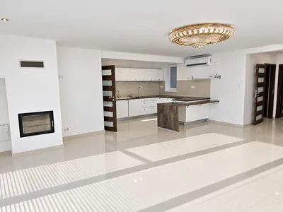 5-Zimmer-Haus kaufen in Neusiedl am See – 200 m², € 429.900 – Bild 3 von 33