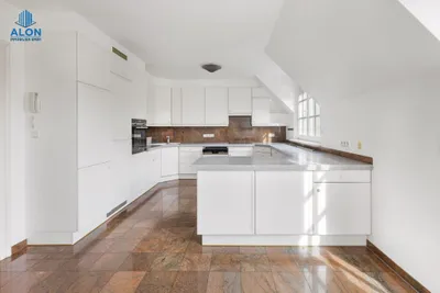 6-Zimmer-Wohnung mieten in Wien – 224,72 m², € 7.036 – Bild 10 von 39