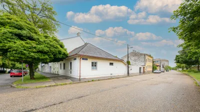 Haus kaufen in Wien – 746 m², € 450.000 – Bild 3 von 6
