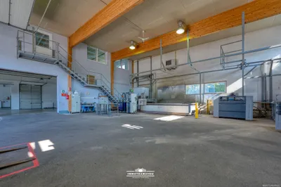 Gewerbeimmobilie kaufen in Vöcklabruck – 917 m², € 649.000 – Bild 14 von 18