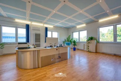 Gewerbeimmobilie kaufen in Vöcklabruck – 917 m², € 649.000 – Bild 6 von 18