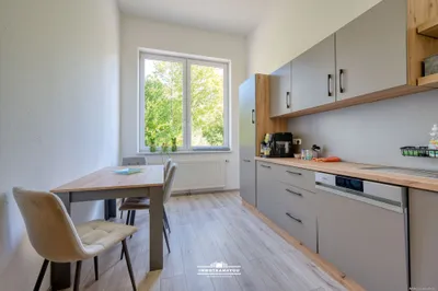 Gewerbeimmobilie kaufen in Vöcklabruck – 917 m², € 649.000 – Bild 10 von 18