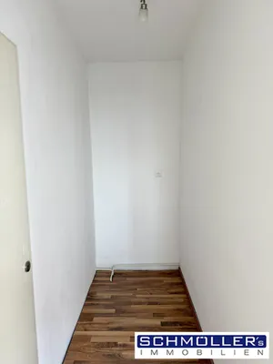 1-Zimmer-Gewerbeimmobilie mieten in Wels – 40 m², € 415 – Bild 6 von 10