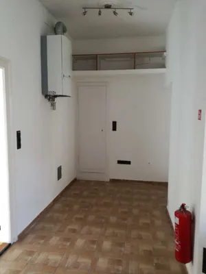 2-Zimmer-Gewerbeimmobilie mieten in Baden – 55 m², € 1.566 – Bild 4 von 6