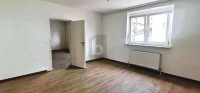 6-Zimmer-Haus kaufen in Wiener Neustadt – 146,86 m², € 380.000 – Bild 3 von 6