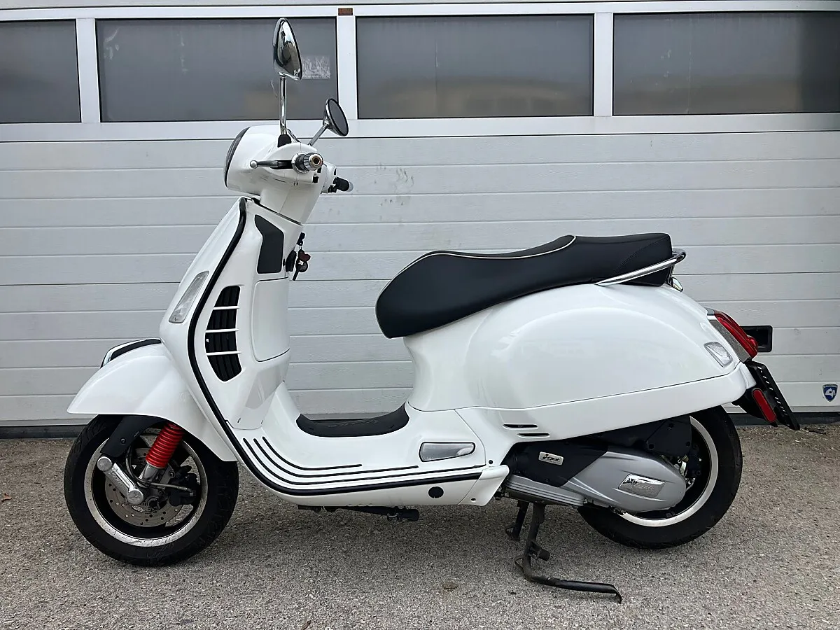 Vespa 125