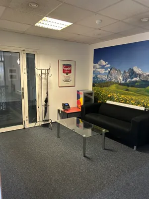4-Zimmer-Gewerbeimmobilie mieten in Wien – 300 m², € 26 – Bild 8 von 13