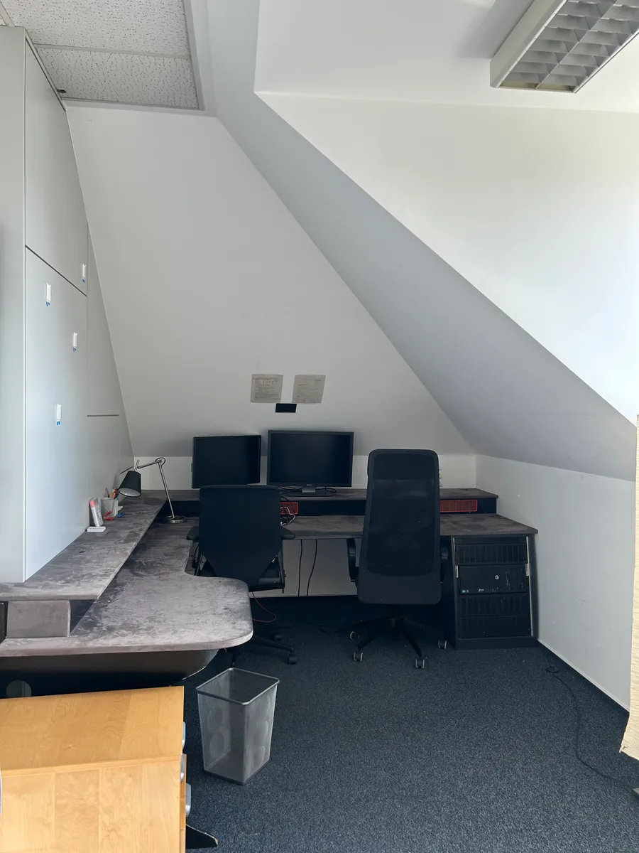 TOP BÜRO-UNTERMIETE: All Inclusive - 1-4 Dachgeschoss-Räume in Bestlage inkl. Traumblick-Terasse - Ansicht 3