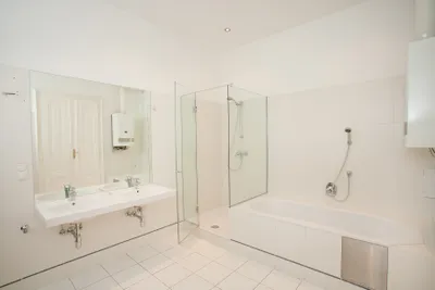 4-Zimmer-Wohnung mieten in Wien – 180 m², € 4.600 – Bild 6 von 7