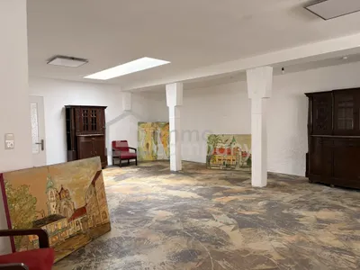 5-Zimmer-Gewerbeimmobilie kaufen in Neunkirchen – 459 m², € 850.000 – Bild 8 von 9