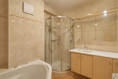 5-Zimmer-Wohnung kaufen in Innsbruck – 152 m², € 899.000 – Bild 17 von 35