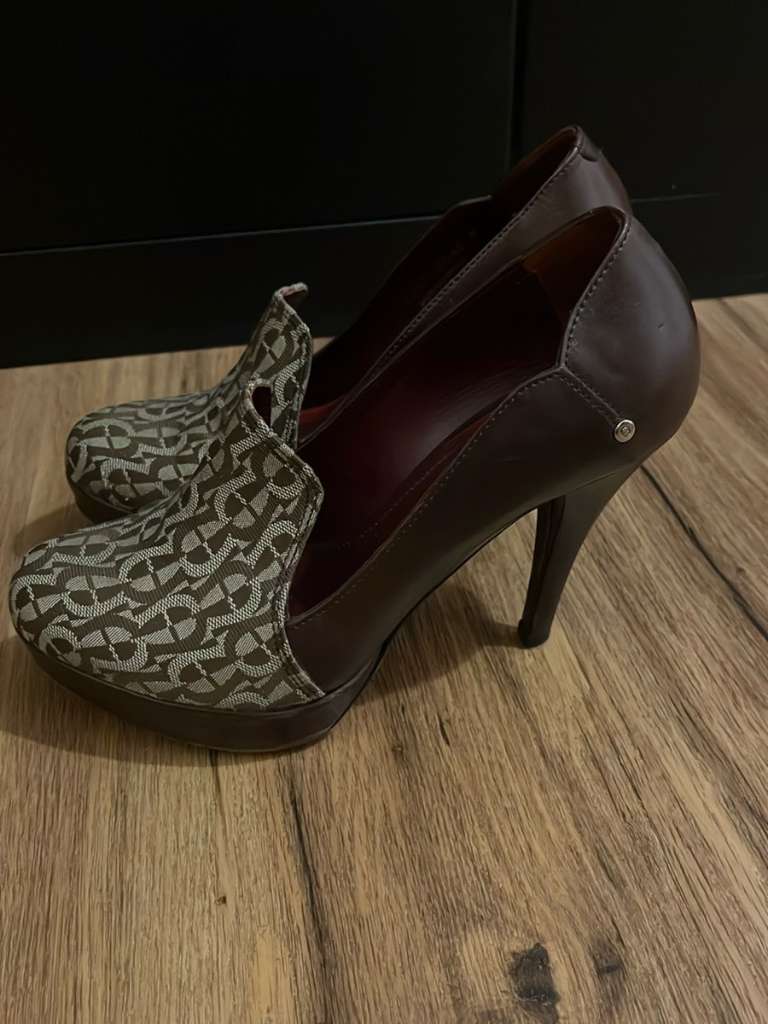 Designer Schuhe von Aigner