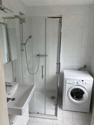 2-Zimmer-Wohnung mieten in Baden – 78 m², € 1.250 – Bild 7 von 8