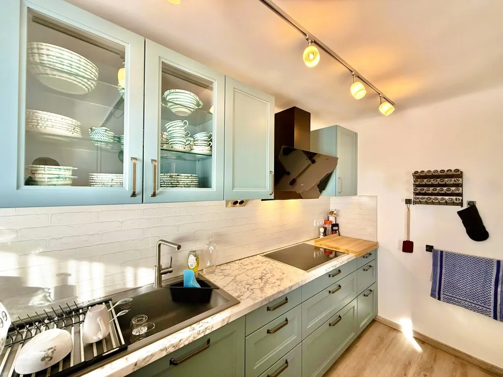 SANIERTES Winzerhaus | ca. 936m² Grund | ca. 97m² NFL | 3 bis 4 Zimmer | Einbauküche | Garage | Erweiterungspotenzial - Ansicht 3