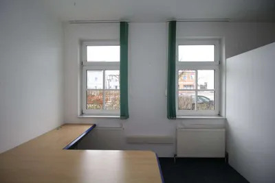 3-Zimmer-Gewerbeimmobilie mieten in Freistadt – 103 m², € 975 – Bild 8 von 11