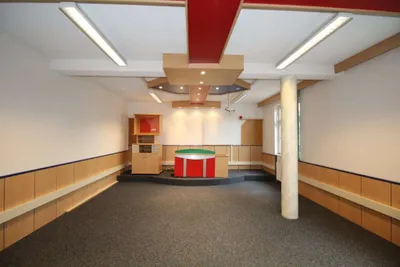 3-Zimmer-Gewerbeimmobilie mieten in Freistadt – 103 m², € 975 – Bild 4 von 11