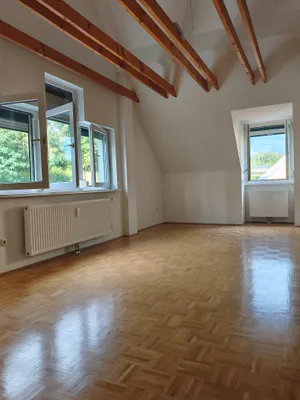 3-Zimmer-Wohnung mieten in Graz-Umgebung – 93 m², € 974 – Bild 2 von 9
