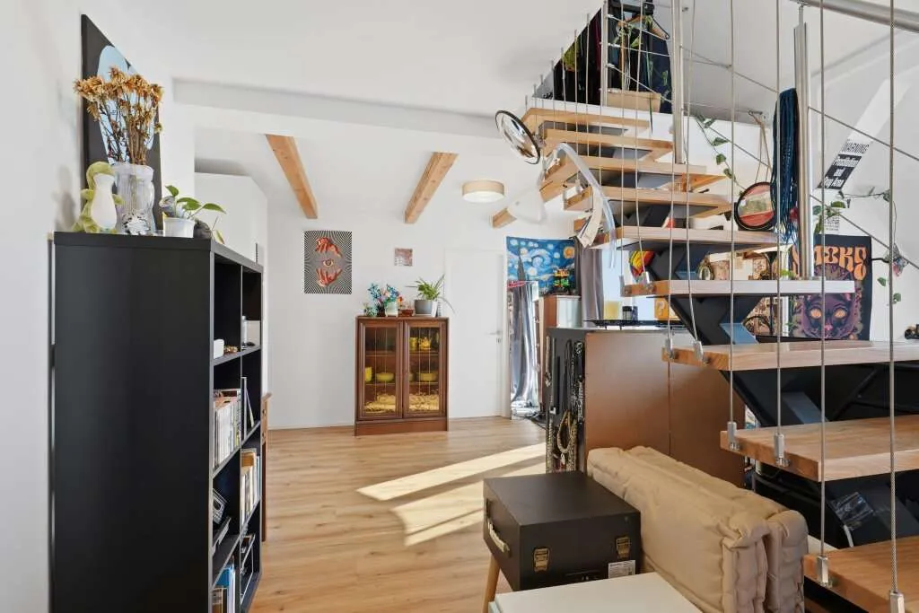 Sanierte Maisonette-Wohnung mit Balkon, Garten, Stellplatz & Klimaanlage in Wels - Ansicht 3