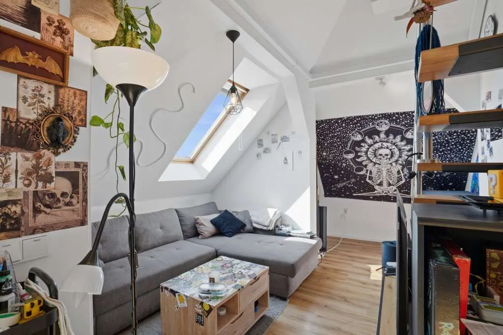 Sanierte Maisonette-Wohnung mit Balkon, Garten, Stellplatz & Klimaanlage in Wels - Ansicht 2
